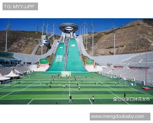 足球智联引领未来体育科技融合助力青少年成长与发展